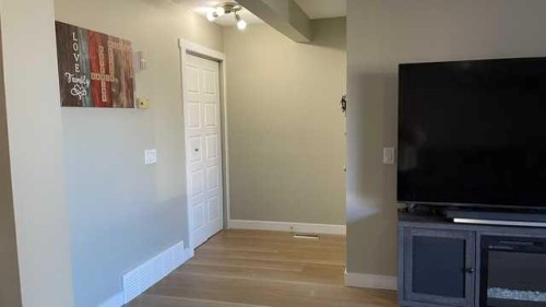 44 Falwood Crescent Ne, Calgary, AB 