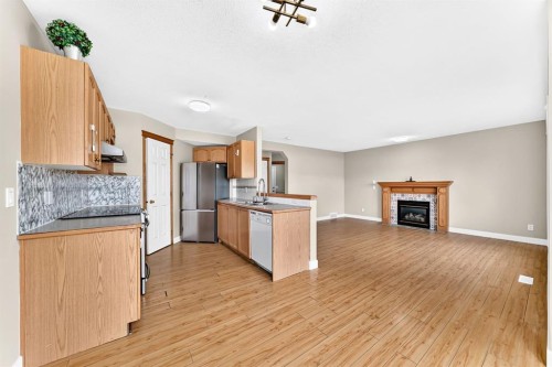 145 Martinvalley Crescent Ne, Calgary, AB 