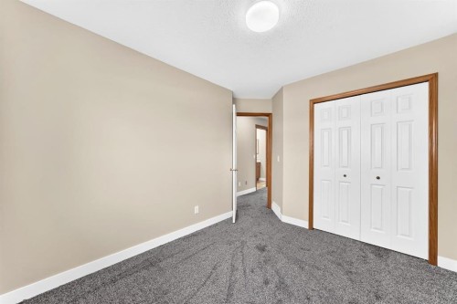 145 Martinvalley Crescent Ne, Calgary, AB 