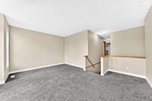 145 Martinvalley Crescent Ne, Calgary, AB 