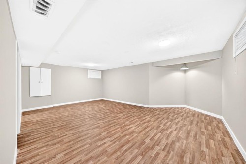 145 Martinvalley Crescent Ne, Calgary, AB 