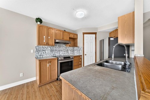 145 Martinvalley Crescent Ne, Calgary, AB 
