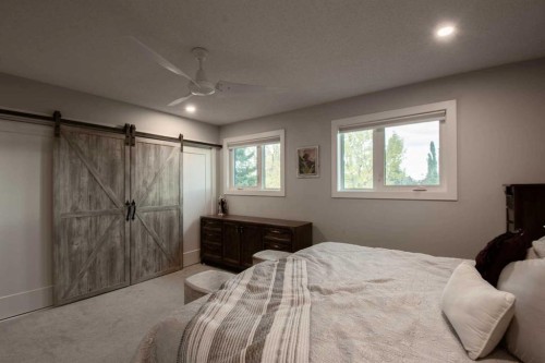 460 Hawkhill Place Nw, Calgary, AB 