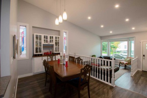 460 Hawkhill Place Nw, Calgary, AB 