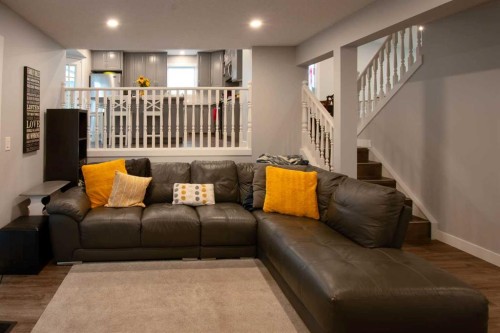 460 Hawkhill Place Nw, Calgary, AB 