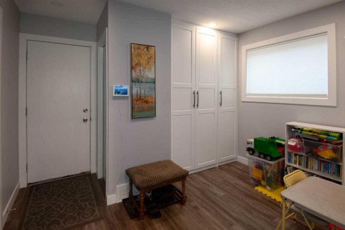 460 Hawkhill Place Nw, Calgary, AB 