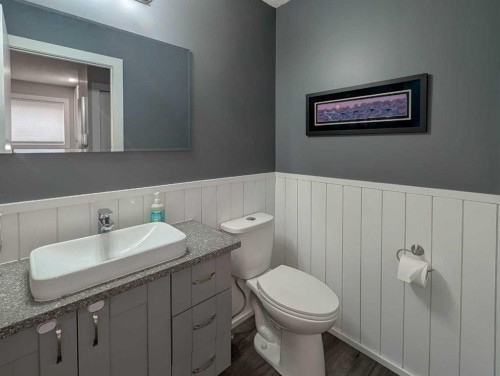 460 Hawkhill Place Nw, Calgary, AB 