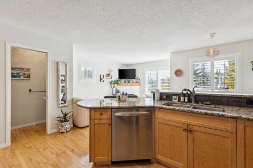 35 Royal Oak Gardens Nw, Calgary, AB 