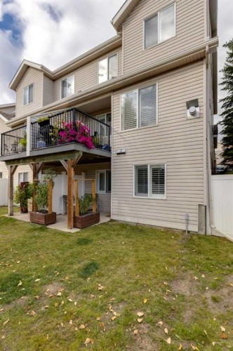 35 Royal Oak Gardens Nw, Calgary, AB 