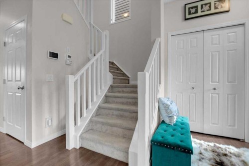 78 Walcrest Way Se, Calgary, AB 