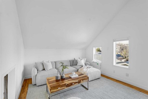 738 24 Avenue Se, Calgary, AB 