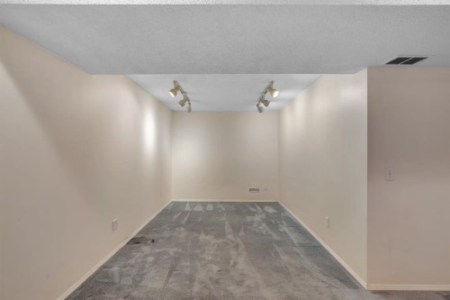 64 Huntham Road Ne, Calgary, AB 