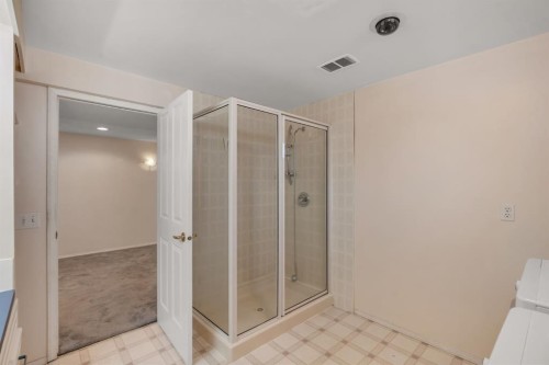 64 Huntham Road Ne, Calgary, AB 