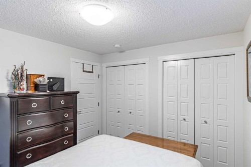 168 Cranbrook Square Se, Calgary, AB 