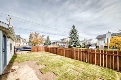 68 Erin Park Drive Se, Calgary, AB 