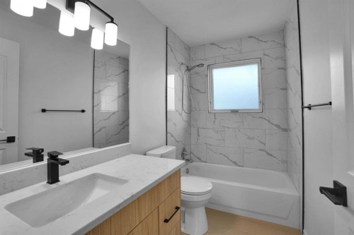 436 Huntley Way Ne, Calgary, AB 