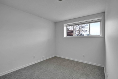 436 Huntley Way Ne, Calgary, AB 