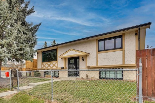 436 Huntley Way Ne, Calgary, AB 