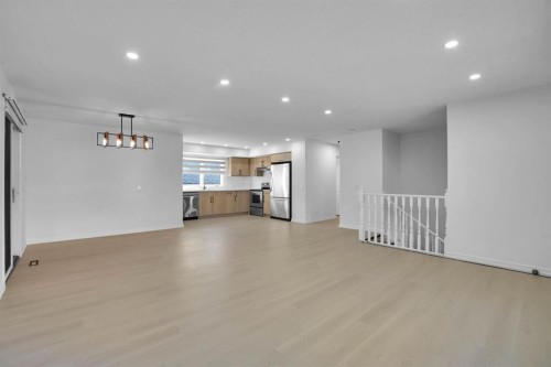 436 Huntley Way Ne, Calgary, AB 