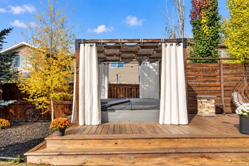 260 Cranarch Common Se, Calgary, AB 