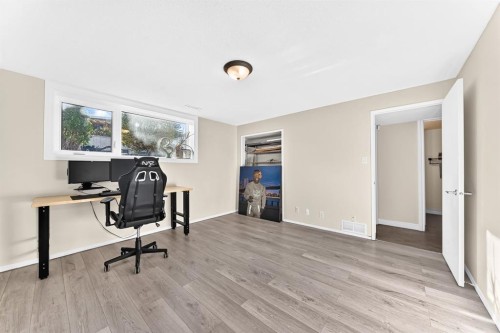 1005 Hunterhaven Road Nw, Calgary, AB 
