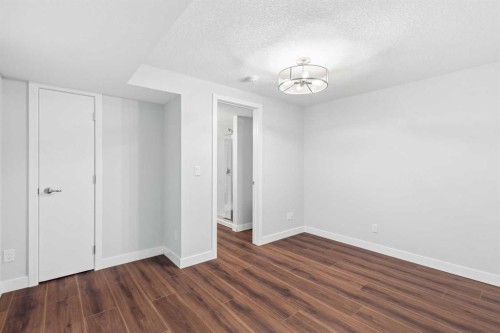 440 Lynnover Way Se, Calgary, AB 