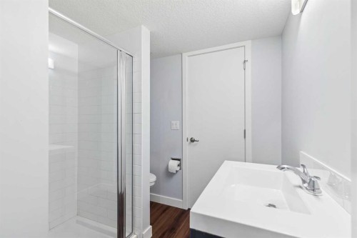 440 Lynnover Way Se, Calgary, AB 