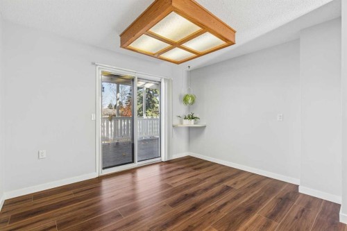 440 Lynnover Way Se, Calgary, AB 