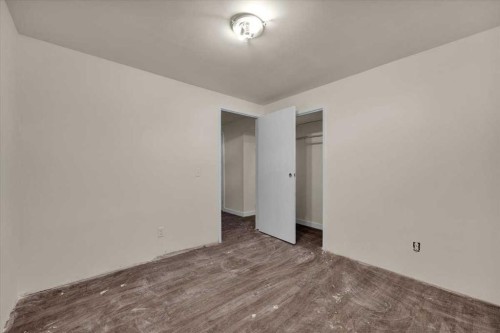 32 Whitman Crescent Ne, Calgary, AB 