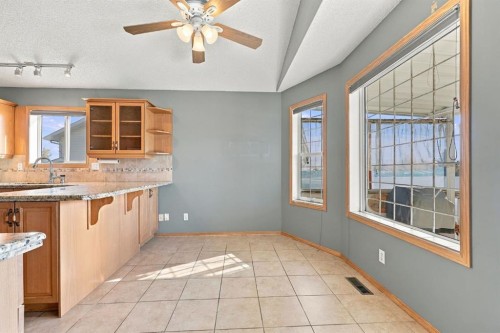 184 Hidden Circle Nw, Calgary, AB 