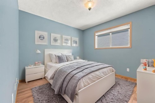 184 Hidden Circle Nw, Calgary, AB 