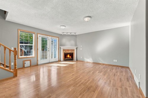 184 Hidden Circle Nw, Calgary, AB 