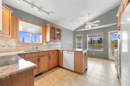 184 Hidden Circle Nw, Calgary, AB 