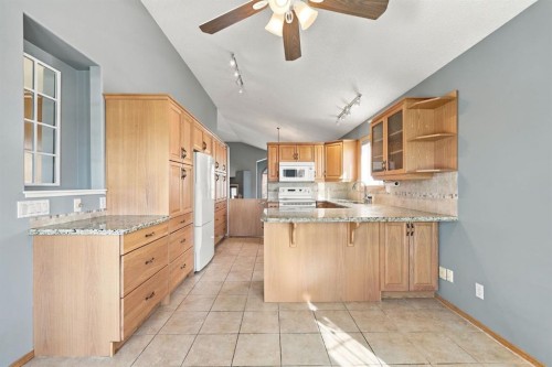 184 Hidden Circle Nw, Calgary, AB 