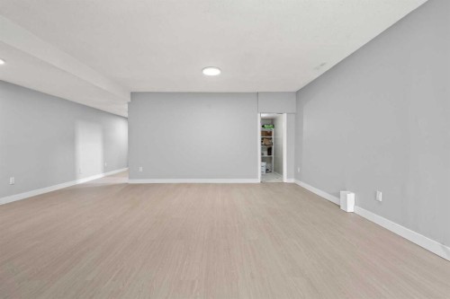 16 Whiteram Place Ne, Calgary, AB 