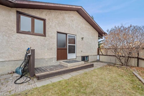 16 Whiteram Place Ne, Calgary, AB 