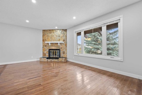 16 Whiteram Place Ne, Calgary, AB 