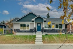 4947 10 Avenue SW Calgary, AB T3C 0M3