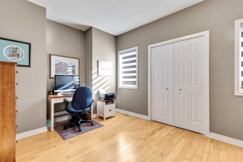 237 Chapala Drive Se, Calgary, AB 