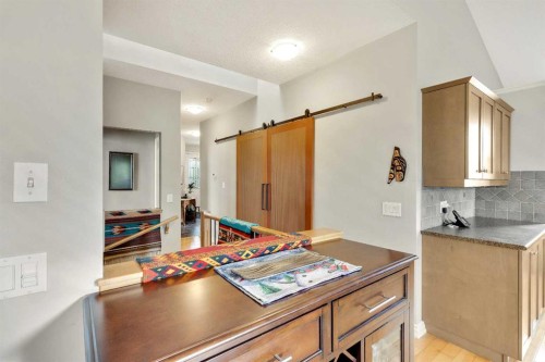 237 Chapala Drive Se, Calgary, AB 
