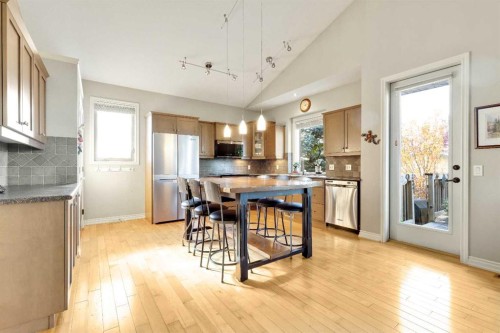 237 Chapala Drive Se, Calgary, AB 