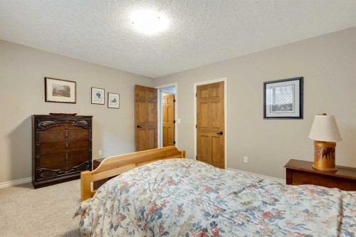 237 Chapala Drive Se, Calgary, AB 