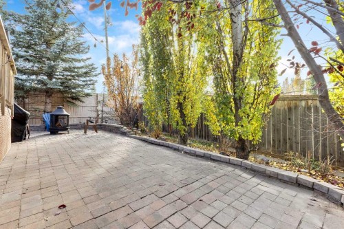 237 Chapala Drive Se, Calgary, AB 