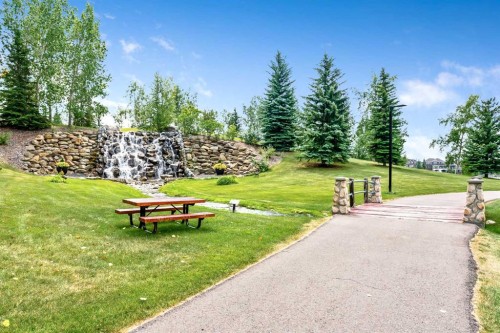 237 Chapala Drive Se, Calgary, AB 