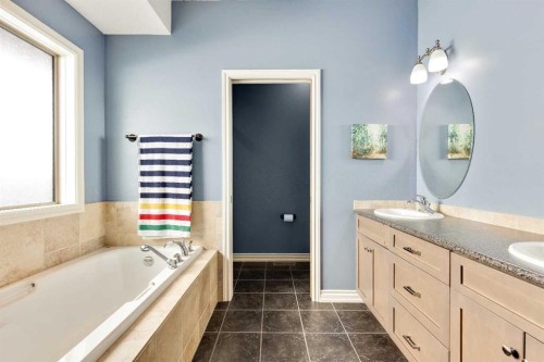 237 Chapala Drive Se, Calgary, AB 