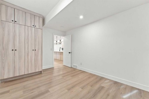 2300 6 Street Ne, Calgary, AB 