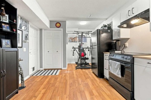 16 Mckenna Place Se, Calgary, AB 