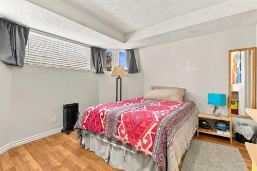 16 Mckenna Place Se, Calgary, AB 