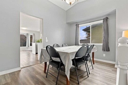 16 Mckenna Place Se, Calgary, AB 