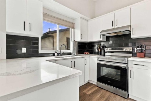 16 Mckenna Place Se, Calgary, AB 